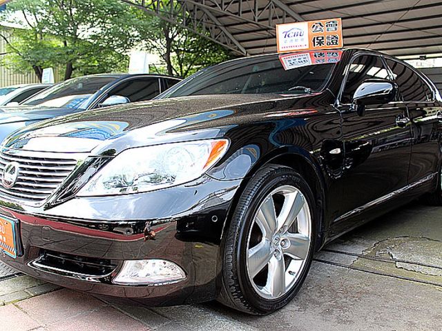 Lexus LS  第4張相片