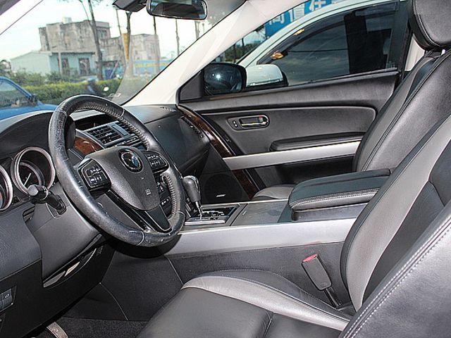 Mazda CX-9  第10張相片