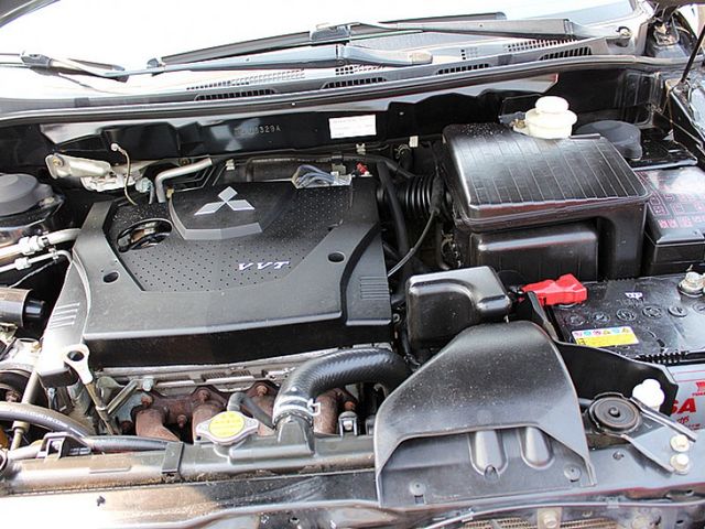 Mitsubishi Savrin  第9張相片