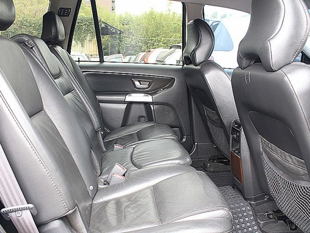 Volvo XC90  第2張相片