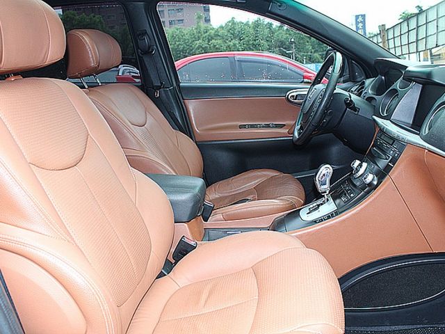 Luxgen U7 Turbo  第1張相片