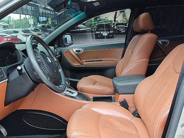 Luxgen U7 Turbo  第10張相片
