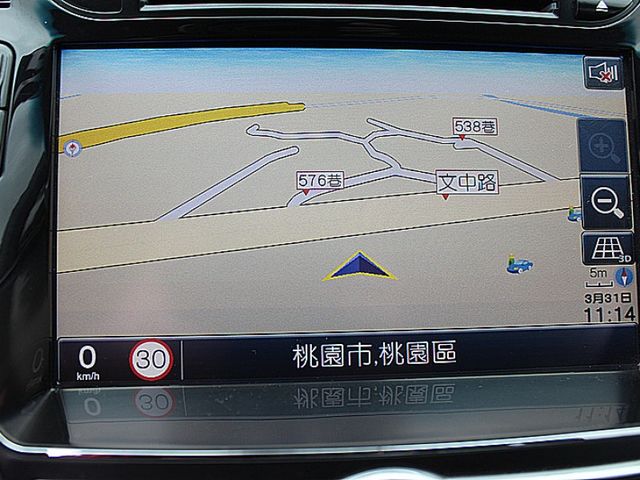 Hyundai Elantra  第15張相片