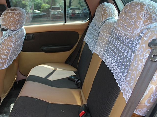 Nissan March  第11張相片