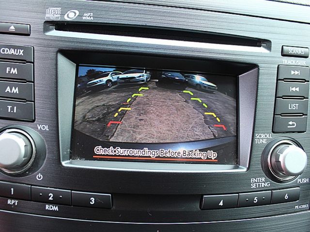 Subaru Legacy  第13張相片