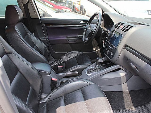 Volkswagen 福斯 Golf  第1張相片
