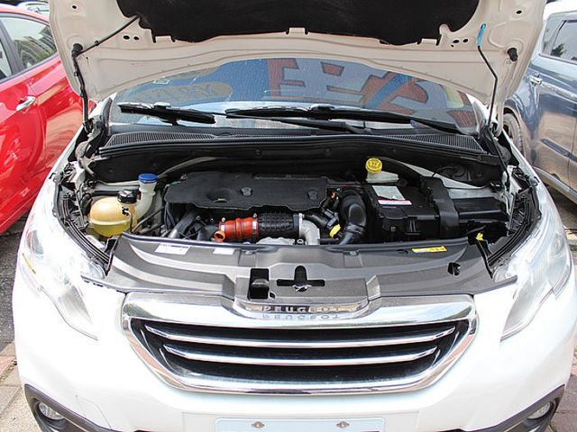 Peugeot 寶獅 2008  第9張相片