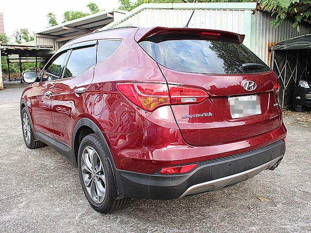 Hyundai Santa Fe  第3張相片