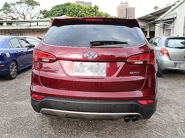 Hyundai Santa Fe  第7張相片