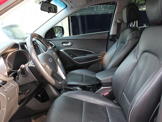 Hyundai Santa Fe  第10張相片