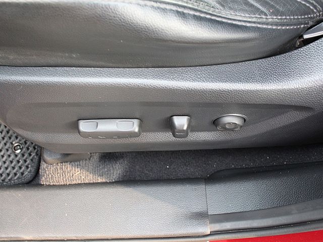 Hyundai Santa Fe  第13張相片