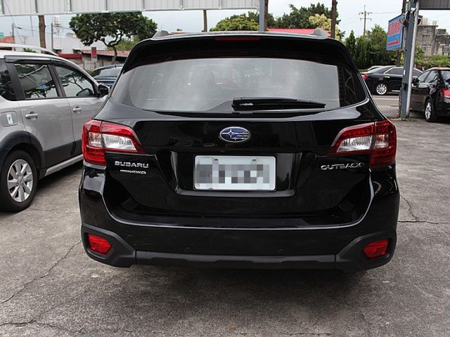 Subaru Outback  第7張相片