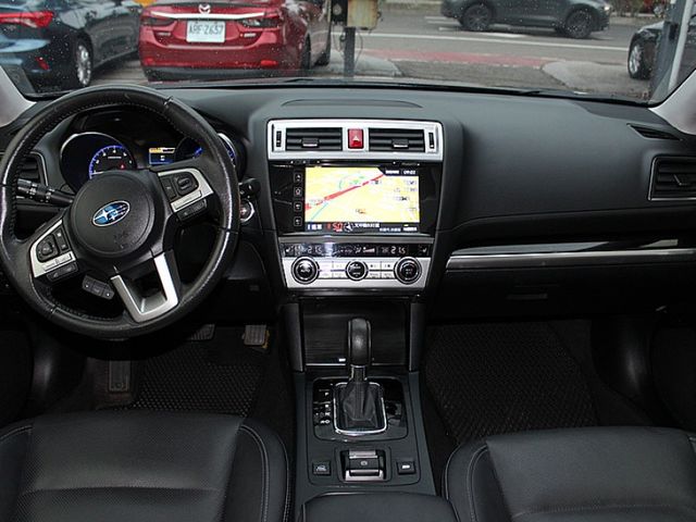 Subaru Outback  第8張相片