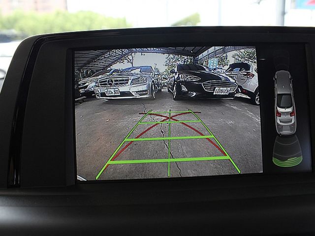 BMW/ 寶馬 118i  第13張相片