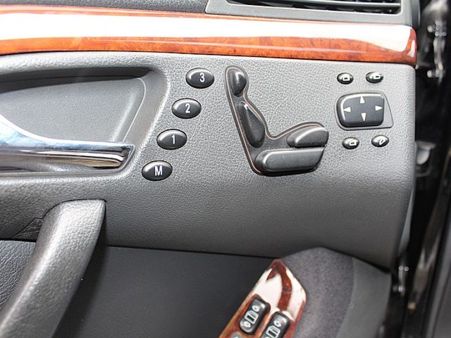 Mercedes-Benz/賓士 S320  第12張相片