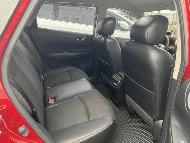 Nissan Tiida  第2張相片