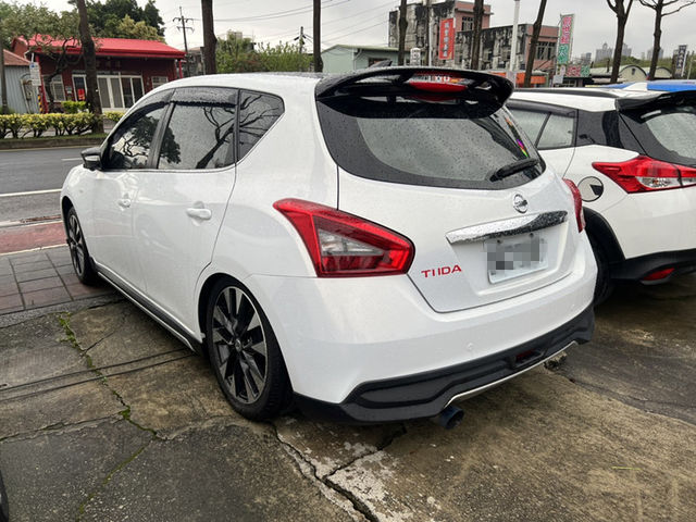 Nissan Tiida  第3張相片