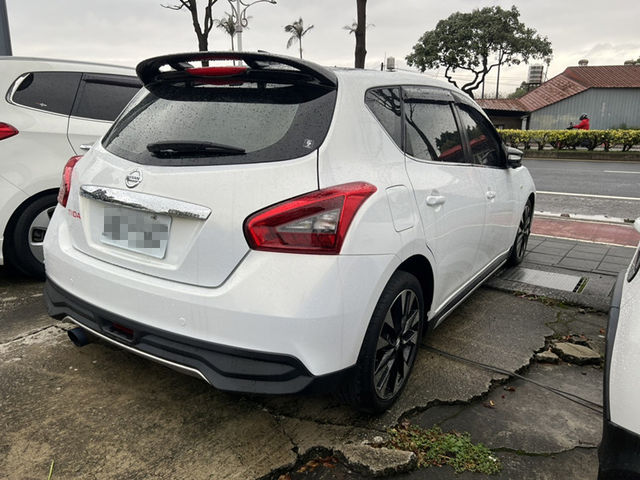 Nissan Tiida  第5張相片