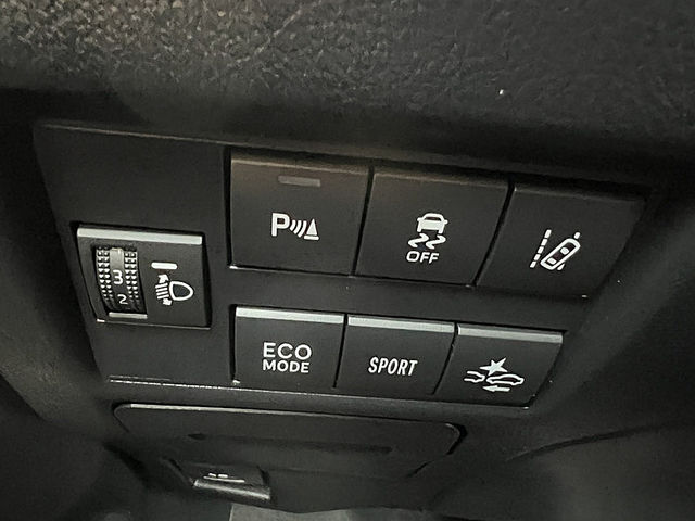Toyota Yaris  第14張相片