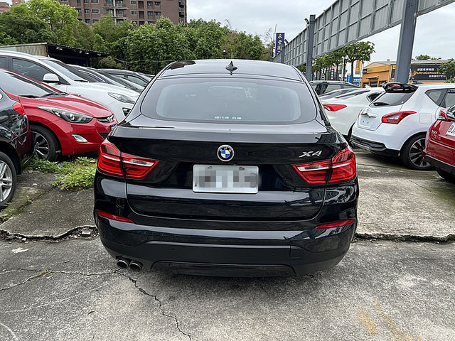 BMW/ 寶馬 X4 SERIES  第7張相片