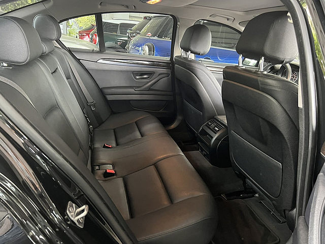 BMW/ 寶馬 528i  第2張相片