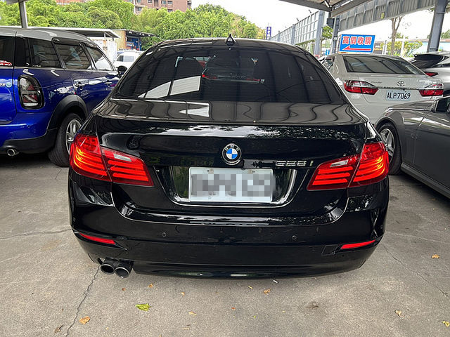 BMW/ 寶馬 528i  第7張相片