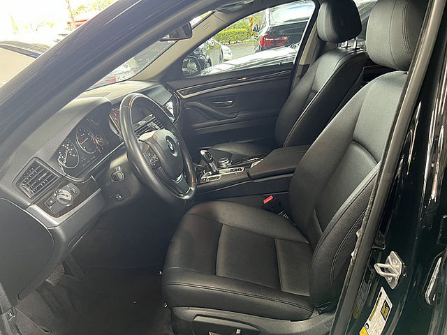 BMW/ 寶馬 528i  第10張相片