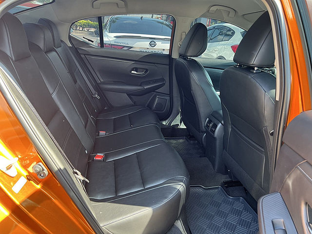 Nissan Sentra  第2張相片