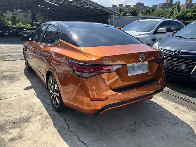 Nissan Sentra  第3張相片