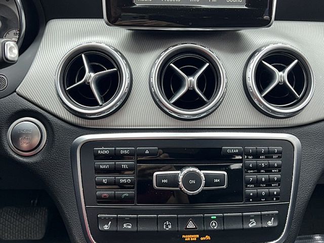 Mercedes-Benz/賓士 GLA250  第15張相片