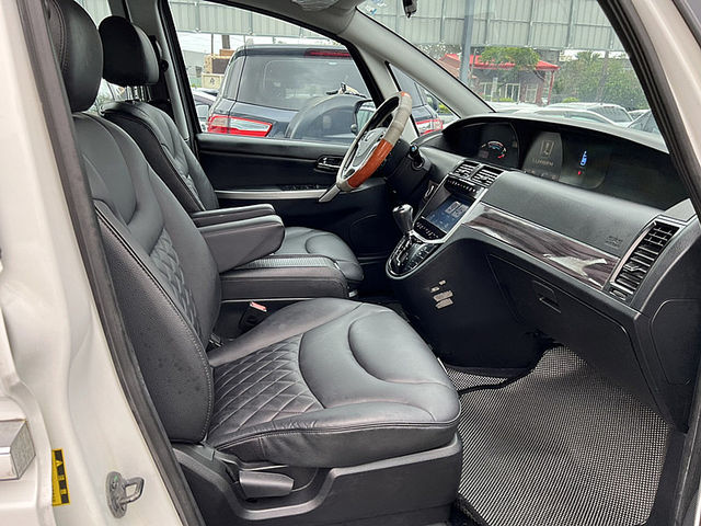 Luxgen V7 Turbo  第1張相片