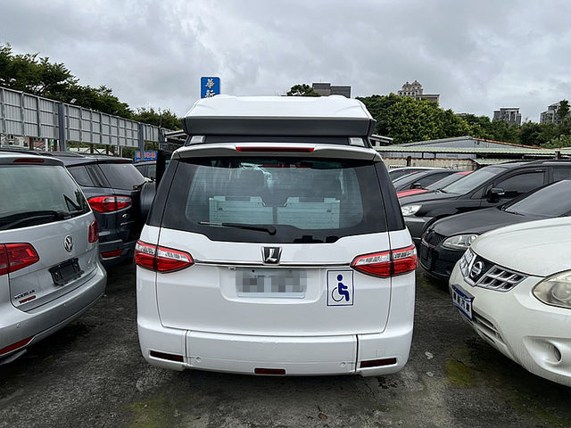 Luxgen V7 Turbo  第7張相片