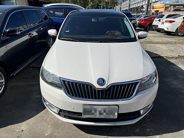 Skoda Rapid  第6張相片