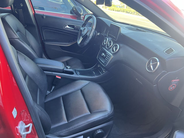 Mercedes-Benz/賓士 A-CLASS  第1張相片