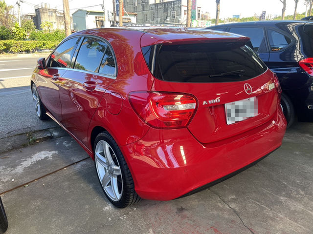 Mercedes-Benz/賓士 A-CLASS  第3張相片