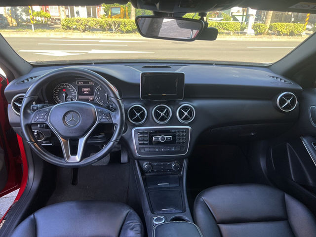 Mercedes-Benz/賓士 A-CLASS  第8張相片
