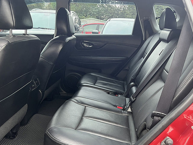 Nissan X-Trail  第8張相片