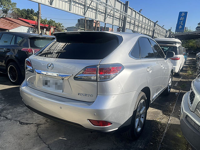 Lexus RX  第2張相片