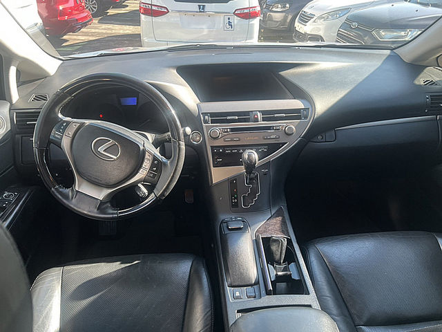 Lexus RX  第5張相片