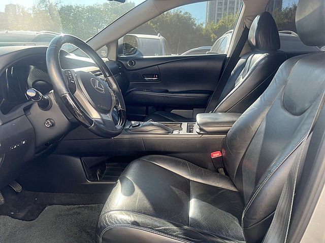 Lexus RX  第7張相片