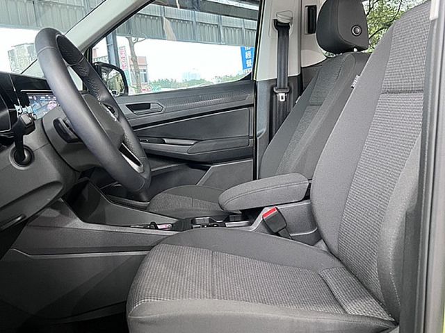 Volkswagen 福斯 Caddy  第6張相片