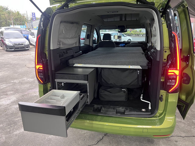 Volkswagen 福斯 Caddy  第17張相片