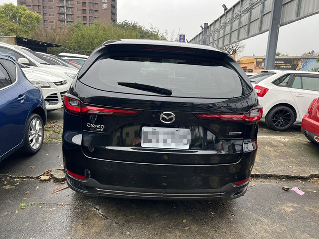 Mazda CX-90  第4張相片