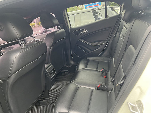Mercedes-Benz/賓士 GLA250  第8張相片