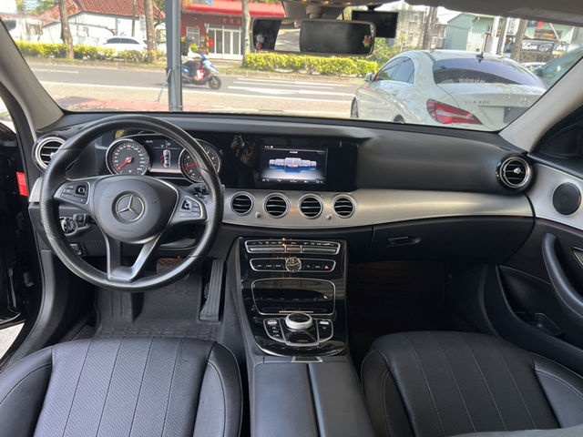 Mercedes-Benz/賓士 E-CLASS  第5張相片