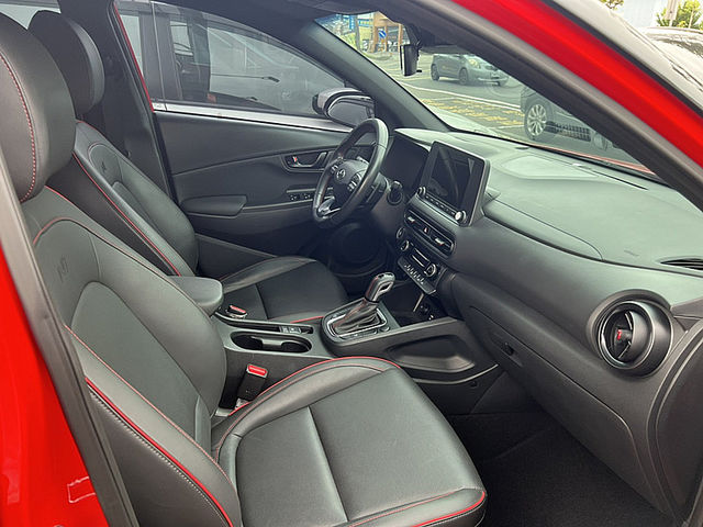 Hyundai Kona  第13張相片