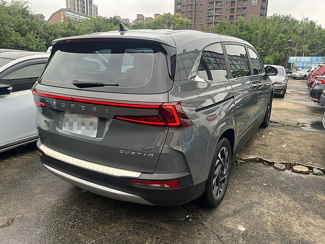 Hyundai Custin  第2張相片