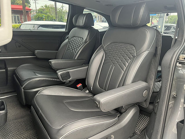 Hyundai Custin  第8張相片