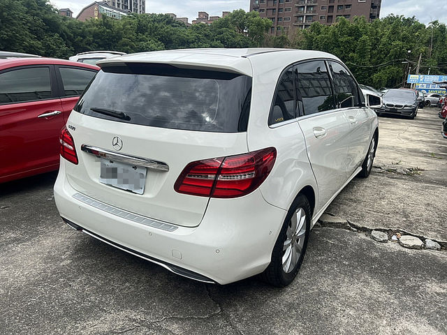 Mercedes-Benz/賓士 B-CLASS  第2張相片