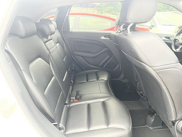 Mercedes-Benz/賓士 B-CLASS  第13張相片